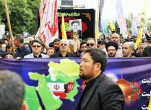 ارگان اطلاع رسانی دولت: بیش از ۱۰۰ هزار مهاجر افغانستانی مقیم مشهد در تشییع رئیس جمهور شرکت کردند