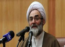امام جمعه رشت: به زودی شاهد تحقق شعارهای «مرگ بر آمریکا» و «مرگ بر اسرائیل» خواهیم بود