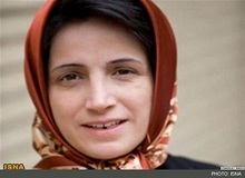 بازداشت موقت نسرین ستوده برای دومین بار تمدید شد

