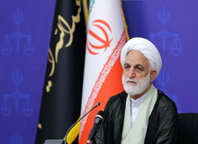 تکرار رئیس عدلیه درباره استفاده از پابند برای متهمان/ اژه ای: ضرورتی ندارد برای همه متهمان از دستبند و پابند استفاده کنیم