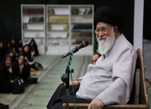 امام جمعه مشهد: کسی که رای ندهد، مسلمان نیست

