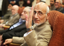 میرسلیم: پیام رسان سروش استفاده می‌کنم و سمند سوار می‌شوم