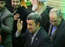 احمدی‌نژاد تبلیغ شیطان و عوامل داخلی و خارجی را موجب رنجش دل ملت ایران دانست!
