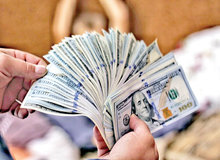 پیش‌بینی قیمت دلار فردا پنج‌شنبه ۱۶ فروردین ۱۴۰۳
