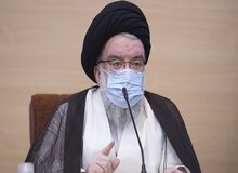 احمد خاتمی دوباره کاندیداهای ریاست جمهوری را تهدید کرد/  نظارت «استصوابی» شامل تمام مراحل انتخابات می‌شود
