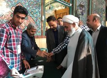  حضور ناطق نوری در حسینیه ارشاد برای رأی دادن در انتخابات ریاست جمهوری
