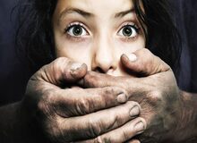 آزار و اذیت دختر جوان به بهانه مشاوره درسی/برای دیدن «کلکسیون کلاه و شکلات» به خانه مشاور رفت 