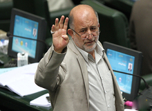 عذرخواهی قاضی‌پور از نمایندگان زن ادوار مجلس