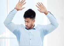چه گیاهانی به کاهش بوی عرق کمک می‌کنند؟/ تعریق زیاد در چه مزاجی طبیعی است؟/ چرا برخی افراد اصلاً عرق نمی‌کنند؟ 