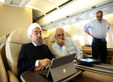 جنگ طلبان دست به کار شدند/  روحانی، ظریف و حسام الدین آشنا در لباس زندان!/ تصویر