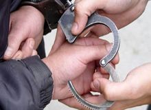 قاچاقچی تریاک در بیمارستان دستگیر شد
