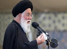 علم الهدی: مردم باید به میزان اطاعت پذیری فرد از رهبری و ولایت فقیه توجه کنند تا نادم و پشیمان نشوند 