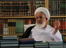 نماینده ولی فقیه در یزد: اگر می خواهیم چالش های اقتصادی برطرف شود باید مردم قناعت کنند
