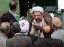 رسایی: می‌گویند طرح موضوع عدم کفایت سیاسی «پزشکیان» در وسط دو جنگ، خلاف مصلحت است؛ می‌گویم جلسه ‎عدم کفایت «بنی‌صدر»، وسط جنگ بود