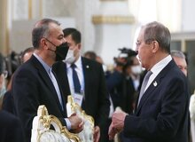 توهین وزیر خارجه روسیه به امیر عبدالهیان+فیلم/ لاوروف:ظاهرا نمی‌خواستی از ماشین پیاده بشی، منتظر چی بودی؟