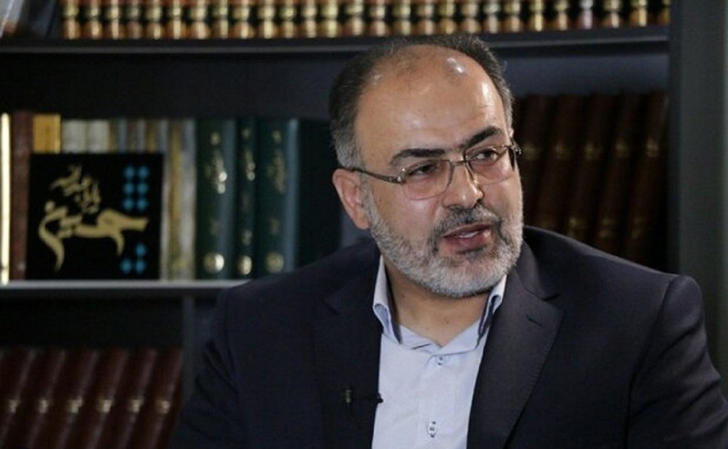  عضو کمیسیون آموزش: امسال پیش‌بینی شده با رتبه ۱۲۰ هزار هم در رشته پزشکی قبولی داشته باشیم / اعضای شورای انقلاب فرهنگی اگر شهامت دارند به سراغ "اصلاح سهمیه‌های کنکور" بروند