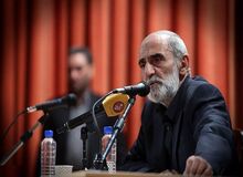 شریعتمداری: مذاکره به جای خود، اما جنگ بدون پاسخ پایان نمی‌یابد/با شهادت آقا شروع کردند بی‌انتقام تمام نمی‌کنیم