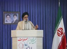 دفاع رسانه آستان قدس از امام جمعه کرج

