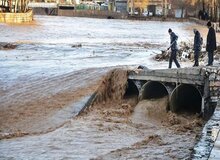 مدیریت بحران: سیلاب اصلی هنوز به خوزستان نرسیده؛ مردم هشدارها را جدی بگیرند / پزشکی قانونی: سیل لرستان ۱۴ کشته داشت / هلال‌احمر: شایعه کشته‌شدن تعدادی از مردم در سیل پلدختر صحت ندارد / نماینده پلدختر: ۱۵ هزار نفر در پلدختر و معمولان بی‌خانمان شده‌اند