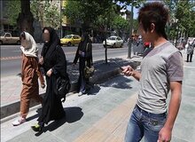 روزنامه کیهان اهمیت مبارزه با بی‌حجابی را از اهمیت مبارزه با اختلاس بیشتر دانست!