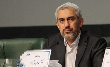 وزیر اقتصاد از مجلس کارت زرد گرفت