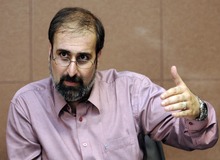 تحلیل مشاور سابق احمدی نژاد از دلیل توقف پخش گاندو