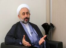 نقویان: استادان عالم و به درد بخور را بیرون بریزید، در و دیوار دانشگاه که ارزشی ندارد/ امروز مشکل فقر، فساد و تبعیض داریم