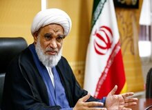 نماینده مجلس خبرگان رهبری: تنها چیزی که به دشمنان مربوط است،موضوع هسته‌ای است