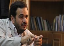 نماینده سیلی زن به سرباز راهور: در اینستاگرام ابزارآلات جنسی به فروش می رسد کافی است جستجو کنید