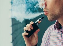 سیگار الکترونیکی؛ کمک به ترک یا تهدیدی تازه برای سلامت؟