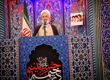 امام جمعه رشت: مذاکره کردن در حین جنگ بی معنی است، تنگه هرمز را باز کردیم ولی آمریکا به تعهداتش عمل نکرد/مسلمانان جهان، آماده انتقام از ترامپ و نتانیاهو هستند
