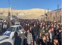 توصیه کیهان به برخورد شدید با معترضان: پیاده‌نظام اجیر شده که با دلارهای کثیف به خیابان گسیل شده‌اند
