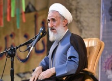 امام جمعه موقت تهران: قدر نعمت ندانیم رضاخان می‌آید و رحم نمی‌کند؛ به بزرگ  و کوچک و چپ و راست  ما رحم نمی‌کنند و قتل عام می‌کنند