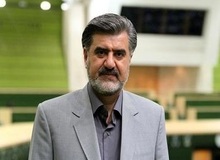 عزیزی: کشور را ۳ ماه تعطیل کنیم/ باید نظامی برخورد کرده و معاش مردم را هم تامین کنیم/ هیچ روزی نیست که آمار ابتلای بیماران کمتر از ۱۰۰۰ نفر گزارش شود/ در پسا کرونا همه آسیب می‌بینند