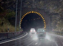 آخرین وضعیت ترافیکی و جوی محورهای مواصلاتی؛ بارش باران در جاده‌های ۹ استان/ این جاده تا ۱۸ اسفند مسدود است