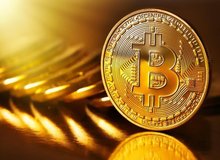 ستاد مبارزه با قاچاق : استخراج بیت کوین غیرقانونی است