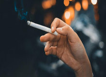 سیگار از عمر زنان بیشتر می‌کاهد یا مردان؟
