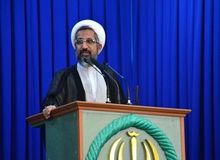 امام جمعه موقت بوشهر: امید است هر روز که بر این نظام می‎گذرد به موفقیت‌های رهبر معظم انقلاب روز به روز افزوده شود