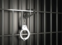 یک وکیل دادگستری: ۲ تبعه هندی به دلیل عکسبرداری از مناطق ممنوعه بازداشت شده بودند/ یکی از تبعه ها به عمان تحویل داده شد و دیگری در حال اخراج از کشور است 