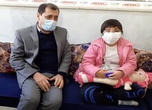 ناپدری که کودک معلول را در تاکستان قزوین شکنجه می کرد بازداشت شد/ فیلم +18