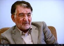 آل اسحاق: خودروسازان از شعارهای انقلابی سوءاستفاده کرده‌ و با کمال پررویی به ریش مردم می‌خندند و ککشان هم نمی‌گزد/ قیمت تمام‌شده پراید ۵۰میلیون است