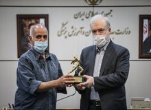 سعید نمکی: پرویز پرستویی همواره در کنار مردم بوده است/ هزاران افغانستانی بدون کارت را رایگان معالجه کردیم