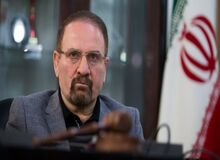 نجفی‌توانا، رئیس اسبق کانون وکلا: وزیر کشور شفاف کند که اگر اتفاقی مانند مرگ مهسا امینی تکرار شود، مسئولیتش با کیست؟/ حجاب‌بانان نیروهای لباس شخصی سازمان یافته و غیرقانونی هستند/ دولت به جای برخورد با زنان با فساد اقتصادی مبارزه کند