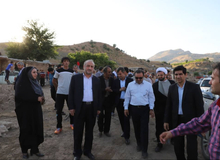 بازدید اعضای کمیته اطلاع رسانی و تبلیغات قرارگاه بازسازی مناطق سیل زده از شهرستان چگنی استان لرستان/ گزارش تصویری 