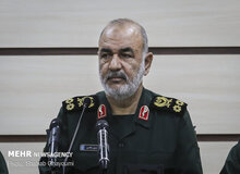 سرلشکر سلامی: جنگ تحمیلی بعد از عاشورا نابرابر ترین جنگ جهان بود/ نترسیدن ملت از مرگ رمز پیروزی در هر جنگی است