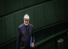 تندروها کاسه داغ‌تر از آش نشوند/ زمان خوبی برای مذاکره است، چون در موضع قدرتیم/ اگر قرار است مذاکره‌ای شکل بگیرد، الان وقتش است
