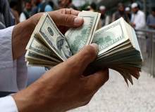 دولت برای تامین کسری بودجه قیمت ارز را بالا می‌برد؟/ عضو  هیات موسس کانون صرافان: قیمت دلار بیشتر می‌شود