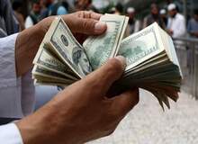 دولت برای تامین کسری بودجه قیمت ارز را بالا می‌برد؟/ عضو  هیات موسس کانون صرافان: قیمت دلار بیشتر می‌شود