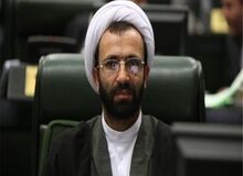 سلیمی: ادبیات سیاسی دانستن سوال از روحانی نخ‌نما شده