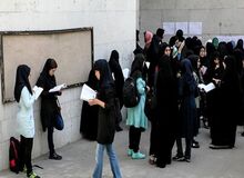بی‌پول‌هایی که پشت در دانشگاه‌ها می‌مانند!